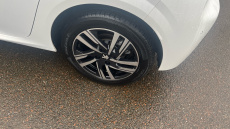 Peugeot 208 1.2 PureTech 100 Allure Premium + 5dr Petrol Hatchback